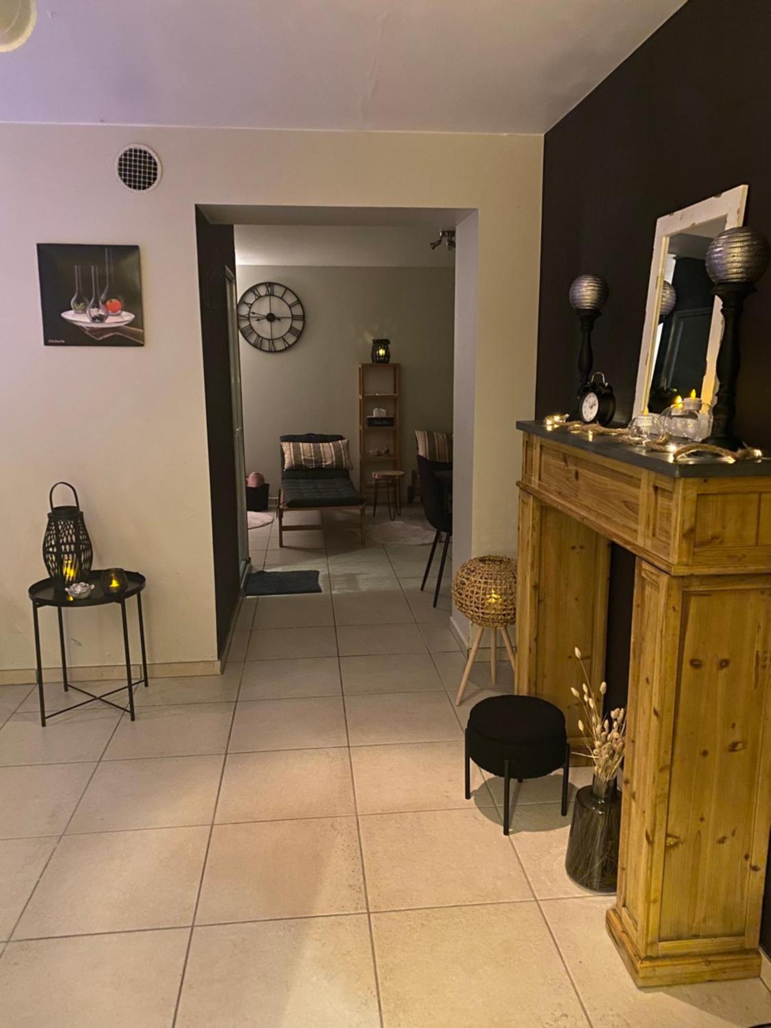 Le Petit Studio De L'Espace Bien Etre Libin Luaran gambar